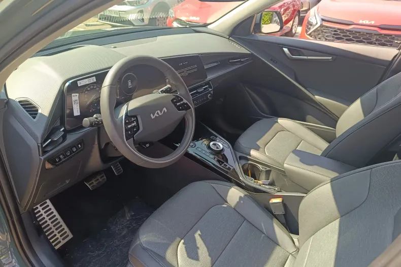 Kia Niro din 2024 cu 16 km - oferta KIA123463 - foto 17