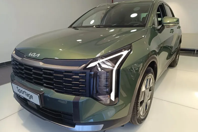 Kia Sportage din 2025 cu 12 km - oferta KIA123464 - foto 1