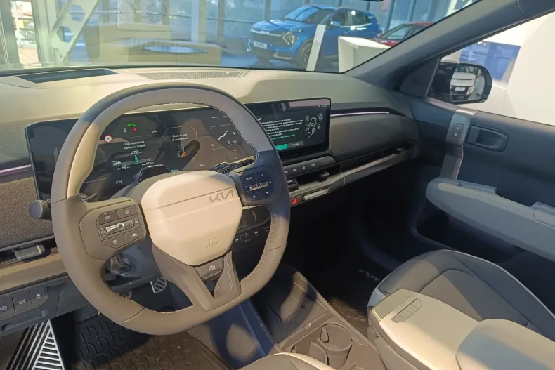 Kia EV3 din 2024 cu 1 km - oferta KIA123470 - foto 16