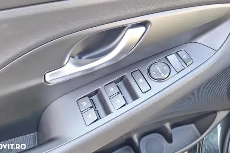Hyundai i30 din 2025 cu 8 km - oferta HYU123495 - foto 19