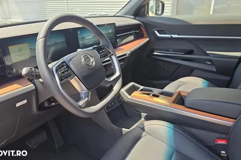 KG Mobility Torres EVX din 2025 cu 250 km - oferta KGM123500 - foto 9