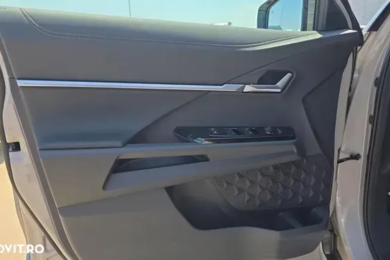 KG Mobility Torres EVX din 2025 cu 250 km - oferta KGM123500 - foto 10