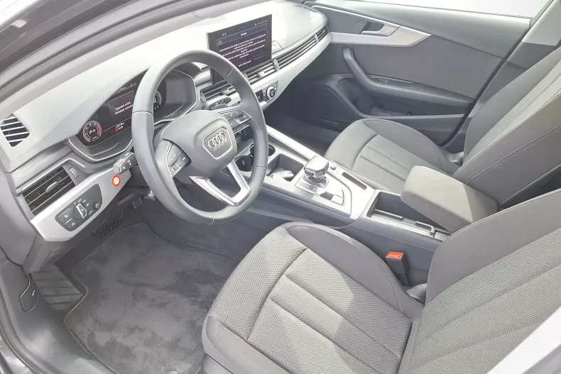 Audi A4 din 2024 cu 22.018 km - oferta AUD123507 - foto 8