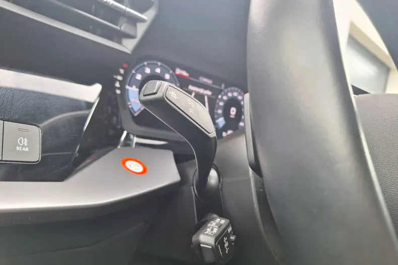 Audi A3 din 2024 cu 9.812 km - oferta AUD123508 - foto 11