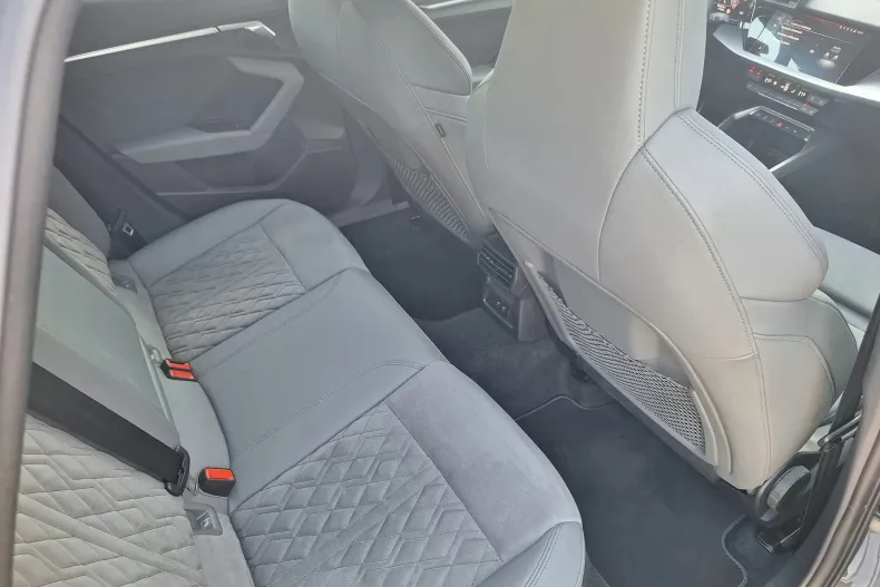 Audi S3 din 2023 cu 29.786 km - oferta AUD123510 - foto 21