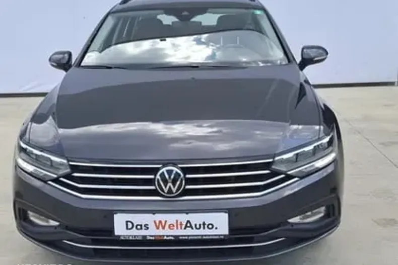 Volkswagen Passat din 2022 cu 92.804 km - oferta VOL123519 - foto 4