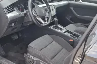 Volkswagen Passat din 2022 cu 92.804 km - oferta VOL123519 - foto 7