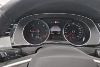 Volkswagen Passat din 2022 cu 92.804 km - oferta VOL123519 - foto 9