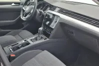 Volkswagen Passat din 2022 cu 92.804 km - oferta VOL123519 - foto 10