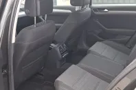 Volkswagen Passat din 2022 cu 92.804 km - oferta VOL123519 - foto 12