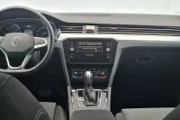 Volkswagen Passat din 2022 cu 92.804 km - oferta VOL123519 - foto 13