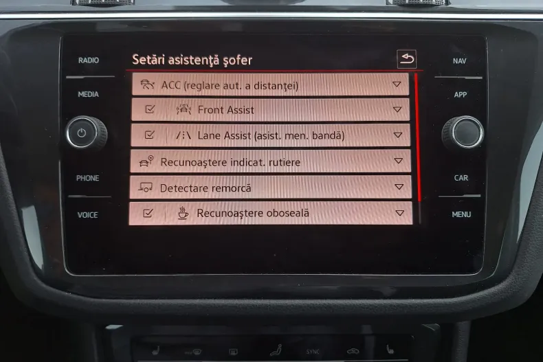 Volkswagen Tiguan din 2021 cu 102.870 km - oferta VOL123520 - foto 9