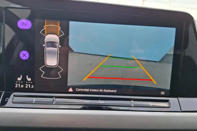 Volkswagen Golf din 2023 cu 48.317 km - oferta VOL123523 - foto 11