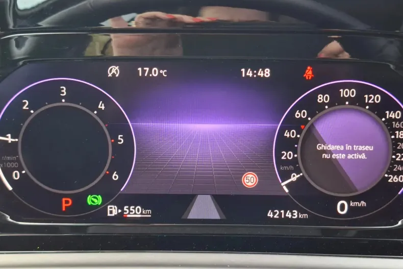 Volkswagen Golf din 2023 cu 48.317 km - oferta VOL123523 - foto 13