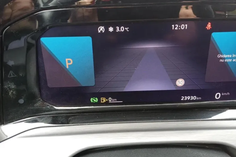Volkswagen Golf din 2024 cu 23.926 km - oferta VOL123524 - foto 17