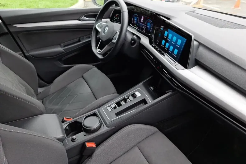 Volkswagen Golf din 2022 cu 92.872 km - oferta VOL123525 - foto 12