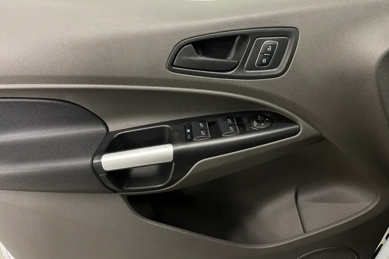 Ford Transit Connect din 2020 cu 174.001 km - oferta FOR123542 - foto 23