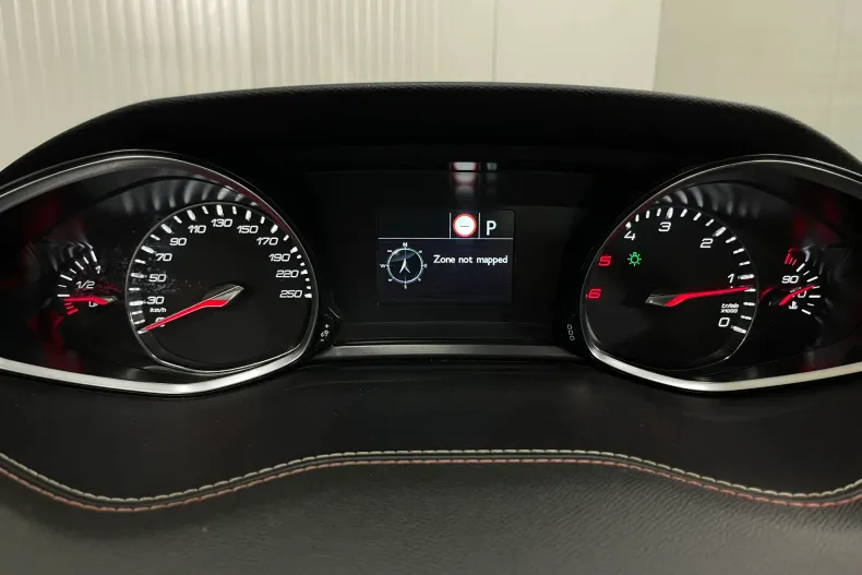 Peugeot 308 din 2019 cu 128.132 km - oferta PEU123546 - foto 30