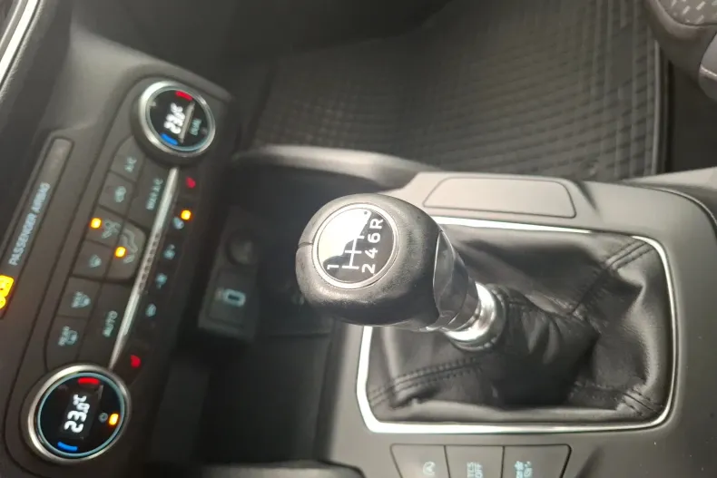 Ford Focus din 2019 cu 73.027 km - oferta FOR123563 - foto 23