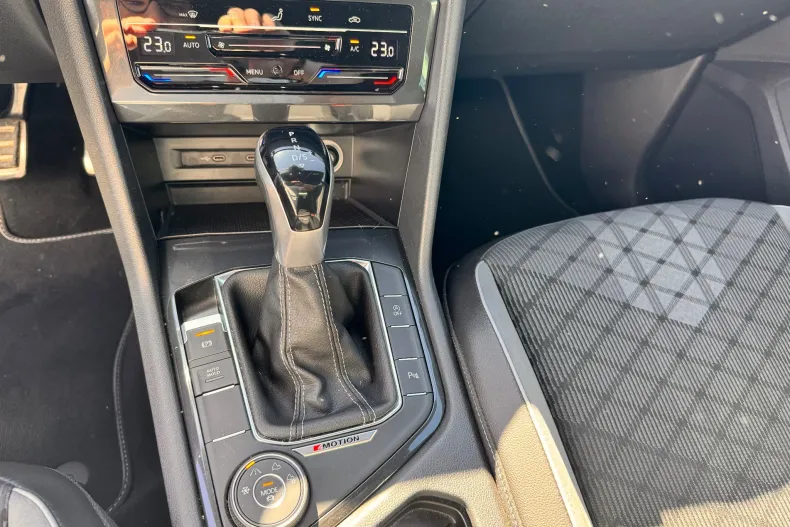 Volkswagen Tiguan din 2021 cu 47.000 km - oferta VOL123568 - foto 11