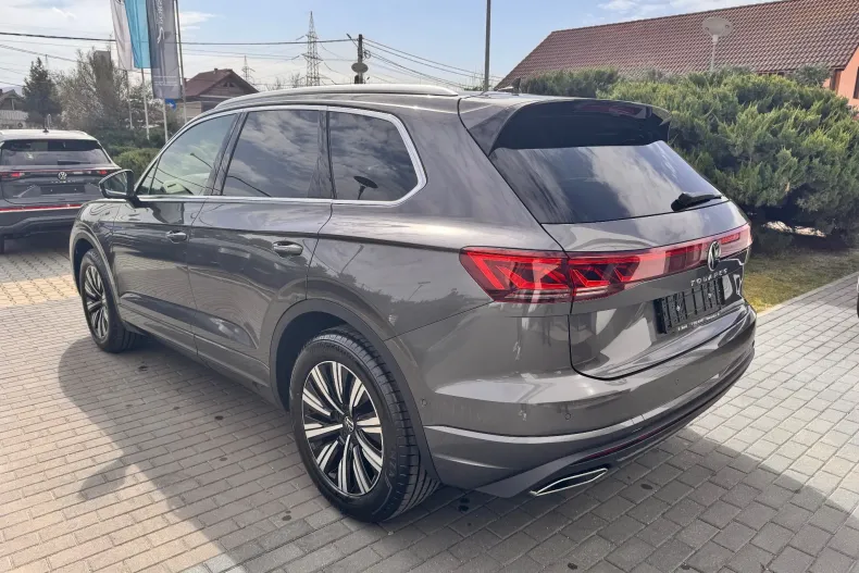 Volkswagen Touareg din 2025 cu 1 km - oferta VOL123569 - foto 7
