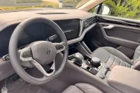 Volkswagen Touareg din 2025 cu 1 km - oferta VOL123569 - foto 9