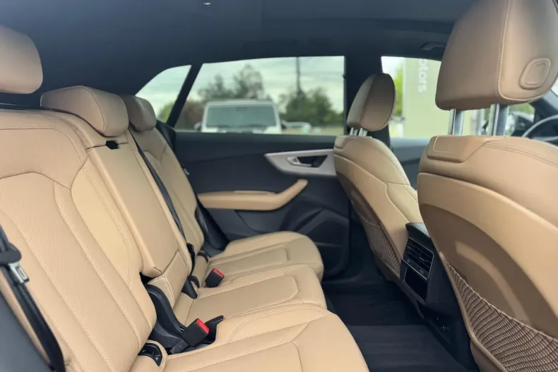 Audi Q8 din 2025 cu 19.100 km - oferta AUD123575 - foto 22