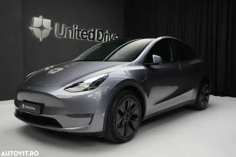 Tesla Model Y din 2024 cu 24.000 km - oferta TES123598 - foto 1