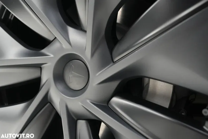 Tesla Model Y din 2024 cu 24.000 km - oferta TES123598 - foto 8