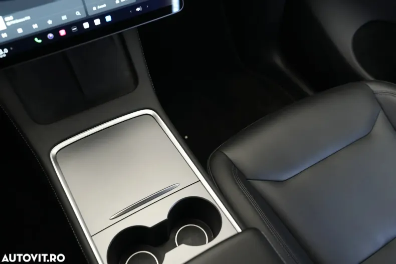 Tesla Model Y din 2024 cu 24.000 km - oferta TES123598 - foto 18