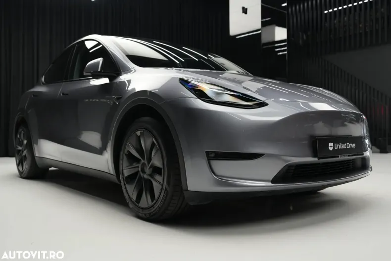 Tesla Model Y din 2024 cu 24.000 km - oferta TES123598 - foto 35