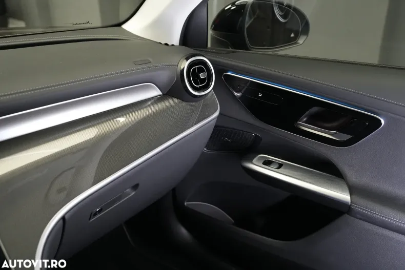 Mercedes-Benz GLC din 2023 cu 22.916 km - oferta MER123608 - foto 19