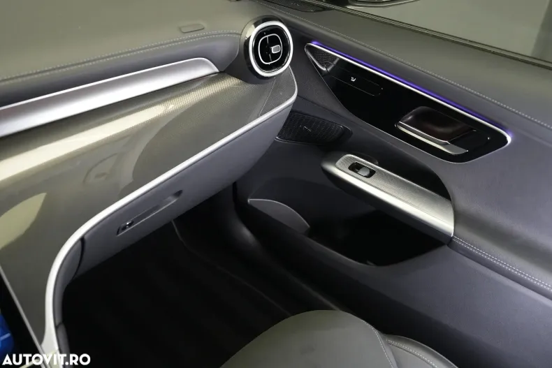 Mercedes-Benz GLC din 2023 cu 22.916 km - oferta MER123608 - foto 20