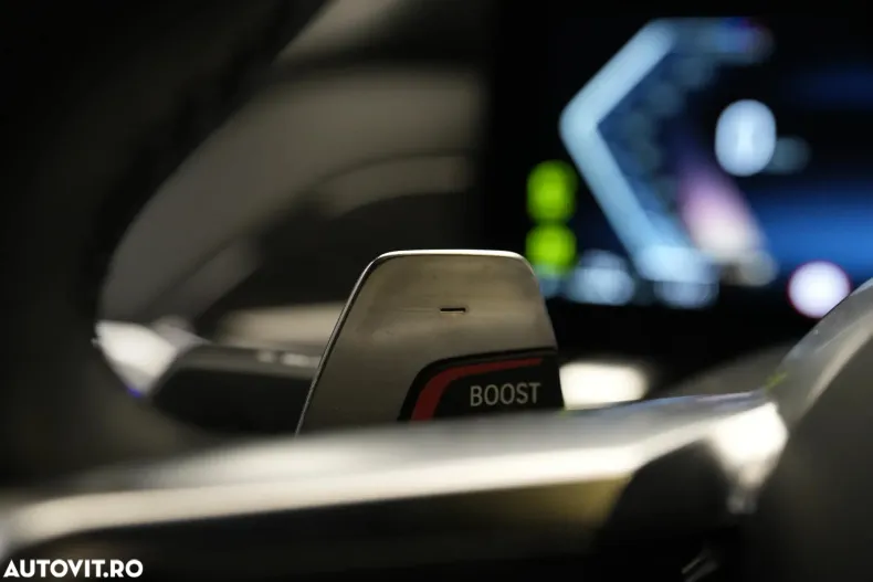 BMW Seria 7 din 2024 cu 15.050 km - oferta BMW123609 - foto 26