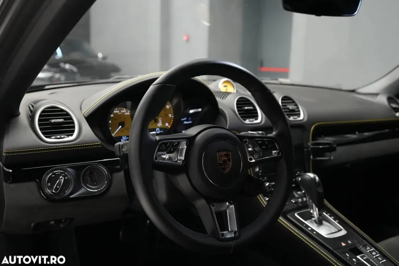 Porsche Boxster din 2022 cu 63 km - oferta POR123610 - foto 13
