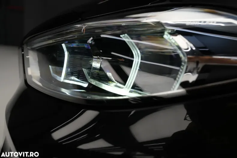 BMW M1 din 2022 cu 62.000 km - oferta BMW123612 - foto 7