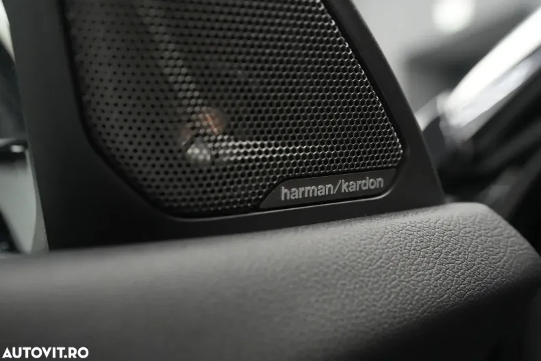 BMW M1 din 2022 cu 62.000 km - oferta BMW123612 - foto 16