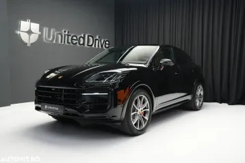 Porsche Cayenne din 2023 - oferta POR123619