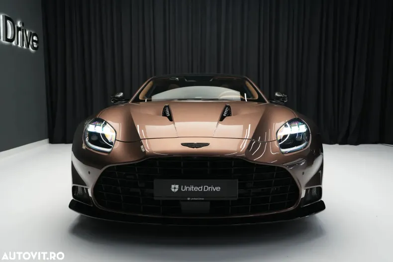 Aston Martin Vanquish din 2025 cu 1.666 km - oferta AST123622 - foto 2