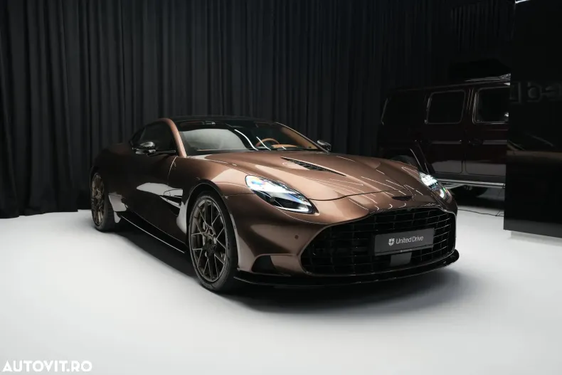 Aston Martin Vanquish din 2025 cu 1.666 km - oferta AST123622 - foto 3