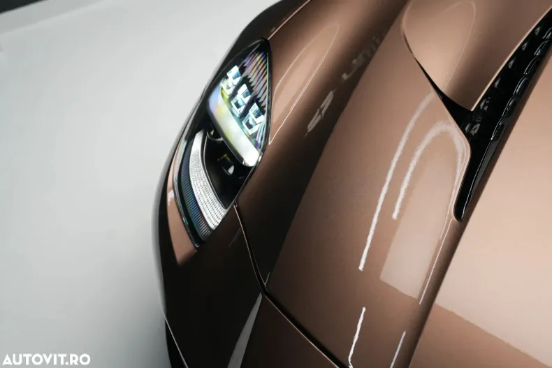 Aston Martin Vanquish din 2025 cu 1.666 km - oferta AST123622 - foto 7