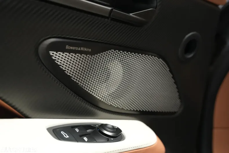 Aston Martin Vanquish din 2025 cu 1.666 km - oferta AST123622 - foto 16