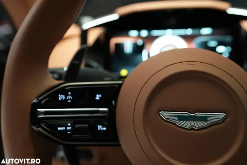 Aston Martin Vanquish din 2025 cu 1.666 km - oferta AST123622 - foto 28