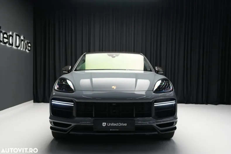 Porsche Cayenne Coupe din 2022 cu 50.200 km - oferta POR123623 - foto 2