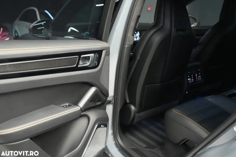 Porsche Cayenne Coupe din 2022 cu 50.200 km - oferta POR123623 - foto 28