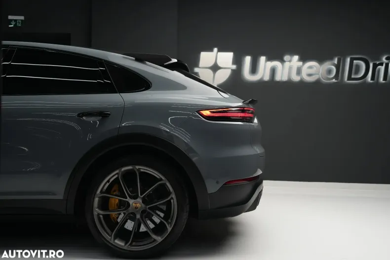 Porsche Cayenne Coupe din 2022 cu 50.200 km - oferta POR123623 - foto 36