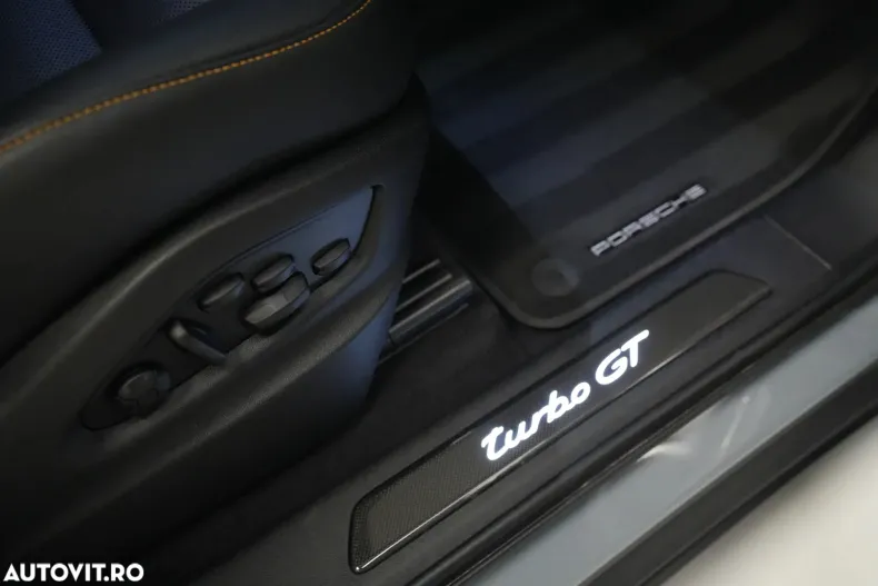 Porsche Cayenne Coupe din 2022 cu 50.200 km - oferta POR123623 - foto 39