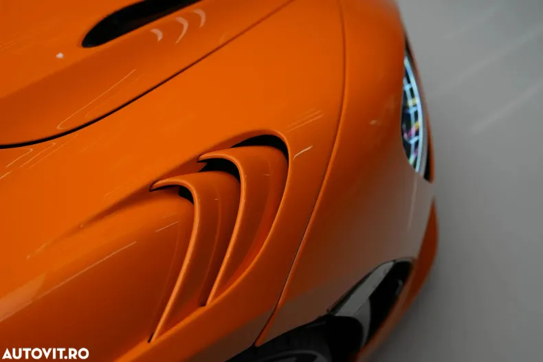 McLaren 750S din 2024 cu 474 km - oferta MCL123626 - foto 17
