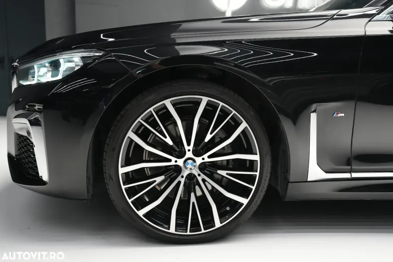 BMW Seria 7 din 2020 cu 32.800 km - oferta BMW123627 - foto 13