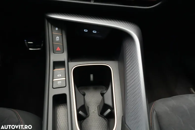 Cupra Terramar din 2025 cu 3.000 km - oferta CUP123628 - foto 24